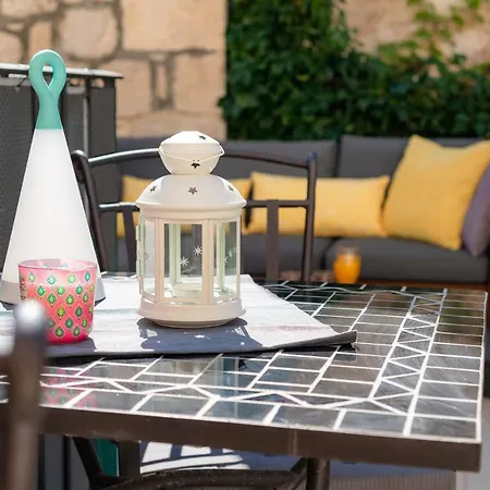 Gasthof Hektorovic House 3*