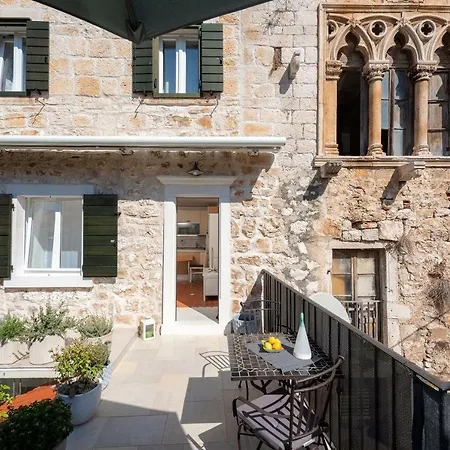 Hektorovic House Konukevi Hvar Town