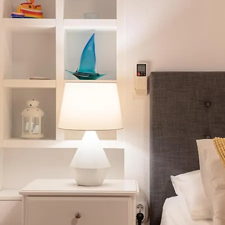 Konukevi Hektorovic House 3*